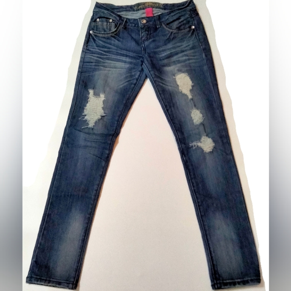 Almost Famous Distressed Blue Women's Skinny Jeans Size 7